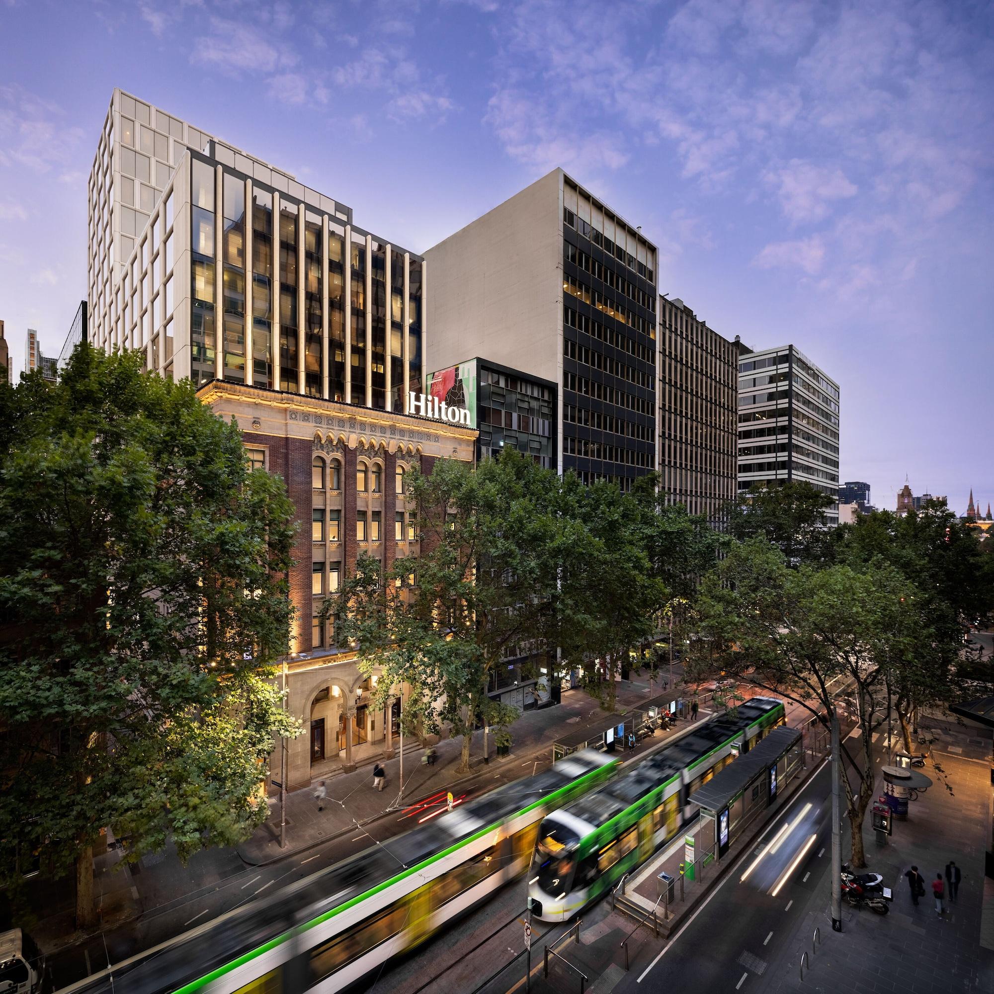 Hilton Melbourne Little Queen Street Dış mekan fotoğraf Hilton Melbourne on Collins