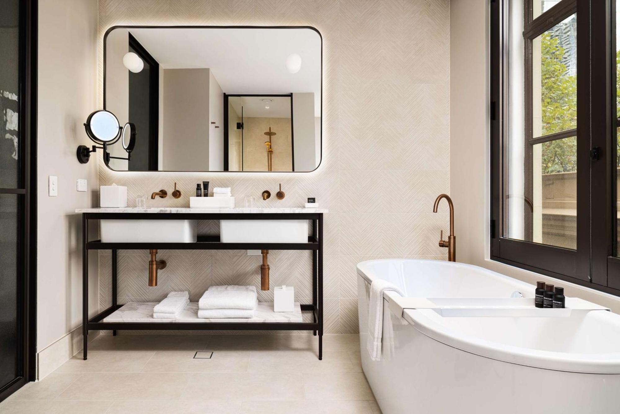 Hilton Melbourne Little Queen Street Dış mekan fotoğraf Bathroom